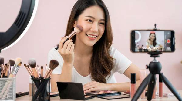 羞羞漫画美妆视频教程